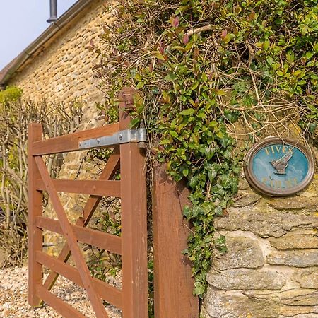 Finest Retreats - Fives Court Cottage North Cheriton 外观 照片
